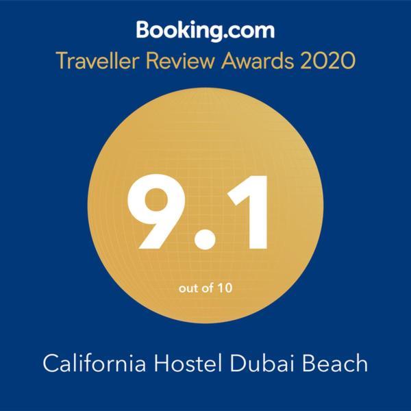 California Hostel Dubai Beach Esterno foto