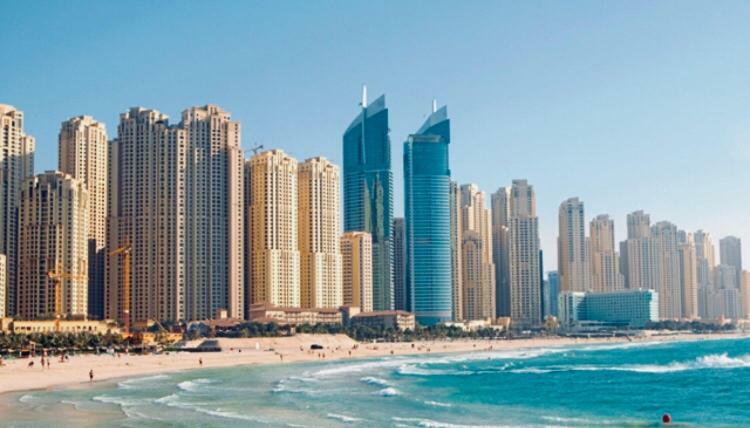 California Hostel Dubai Beach Esterno foto